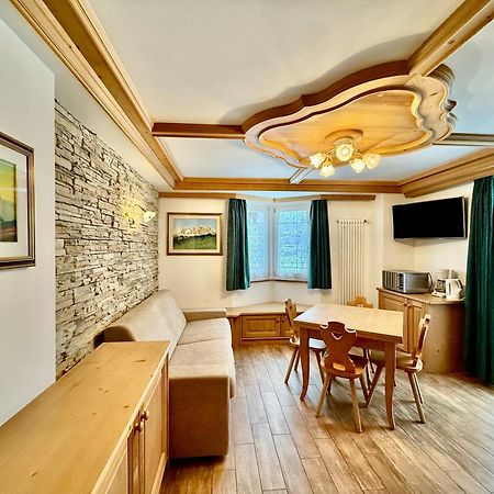 B&B Family Accommodation Canazei Bike Friendly Zewnętrze zdjęcie