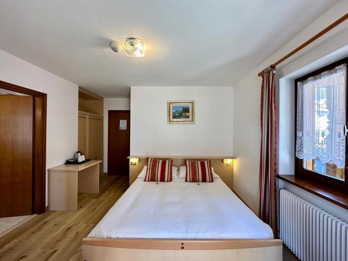 B&B Family Accommodation Canazei Bike Friendly Zewnętrze zdjęcie
